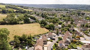 Photo 9- click for photo gallery